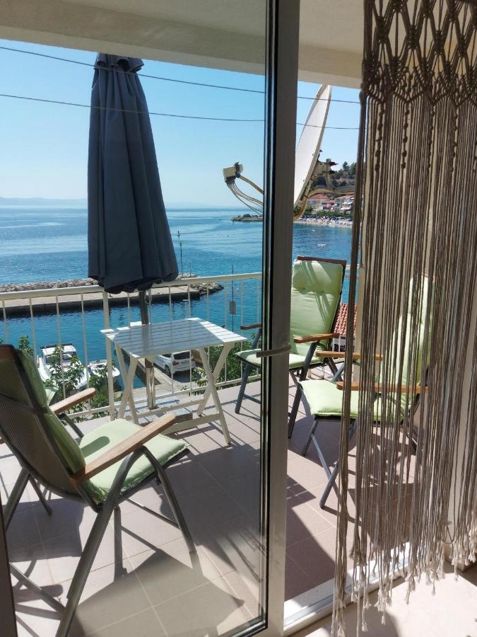 Apartments By The Sea Podgora, Makarska - 11469 Exterior photo