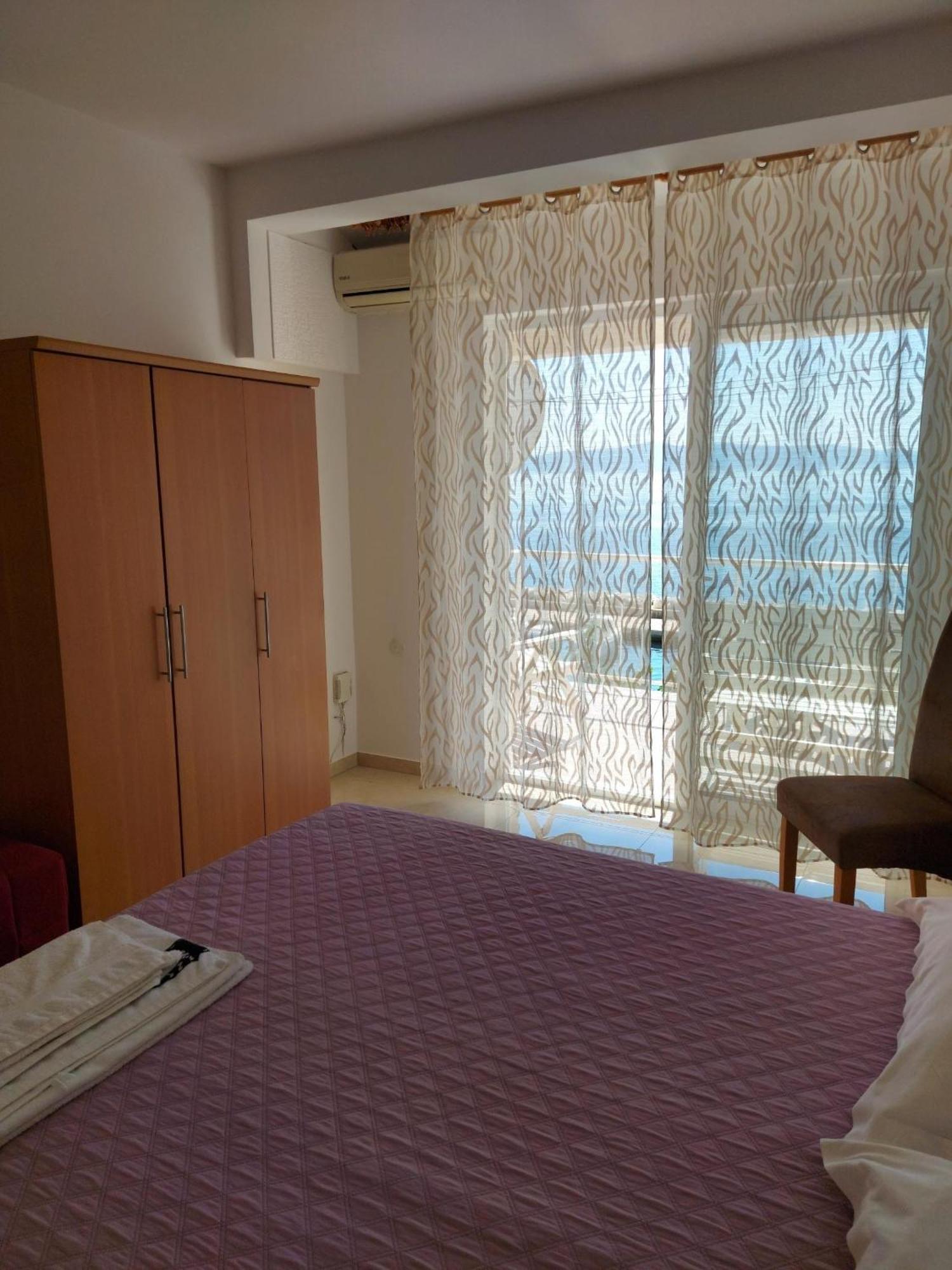 Apartments By The Sea Podgora, Makarska - 11469 Room photo